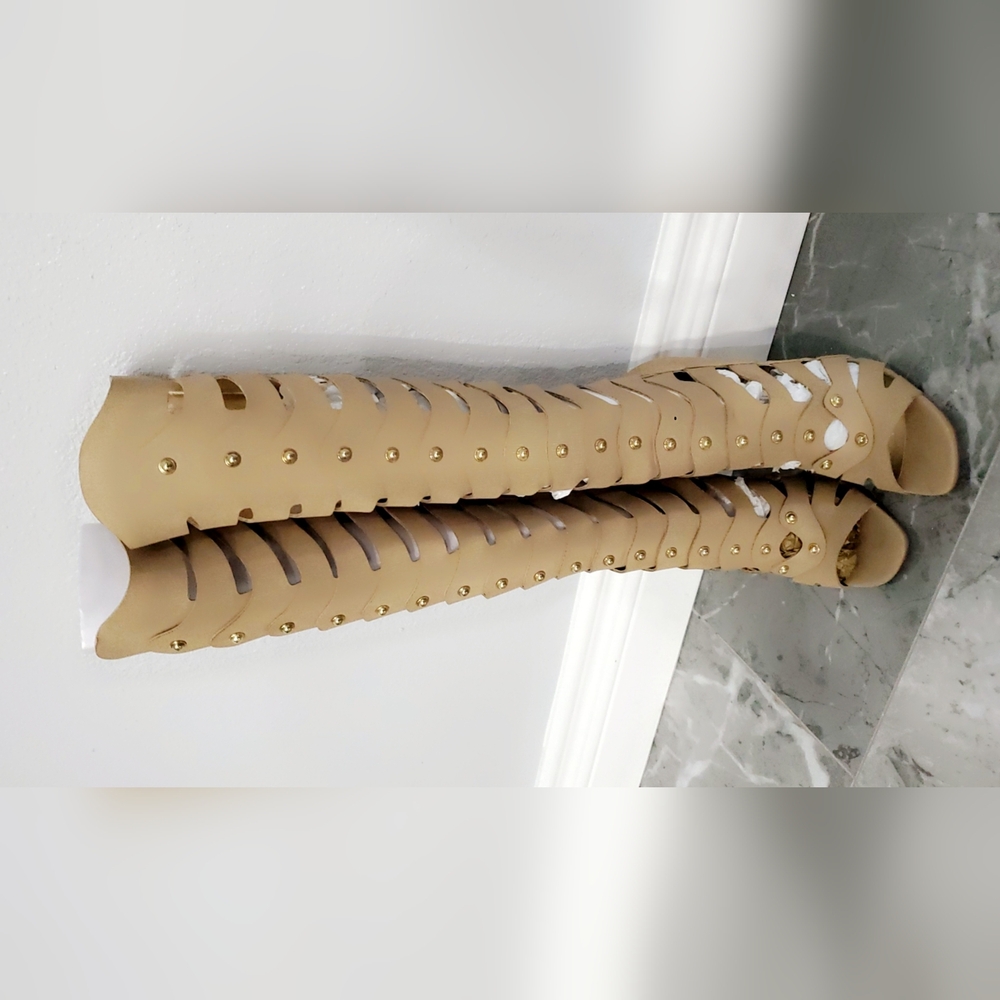 Bebe cut out boots